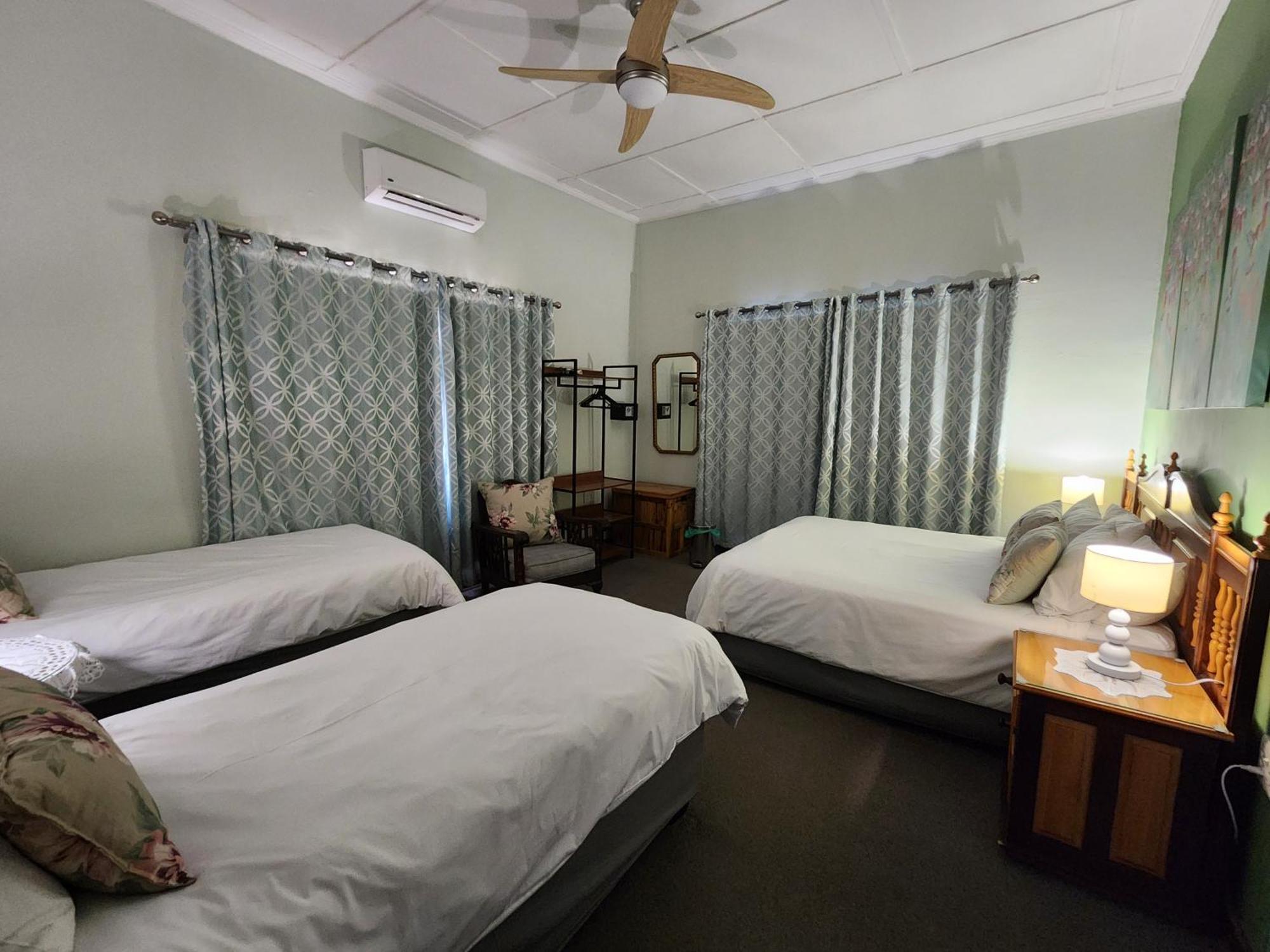 Spes Bona Guesthouse Colesberg Exteriör bild