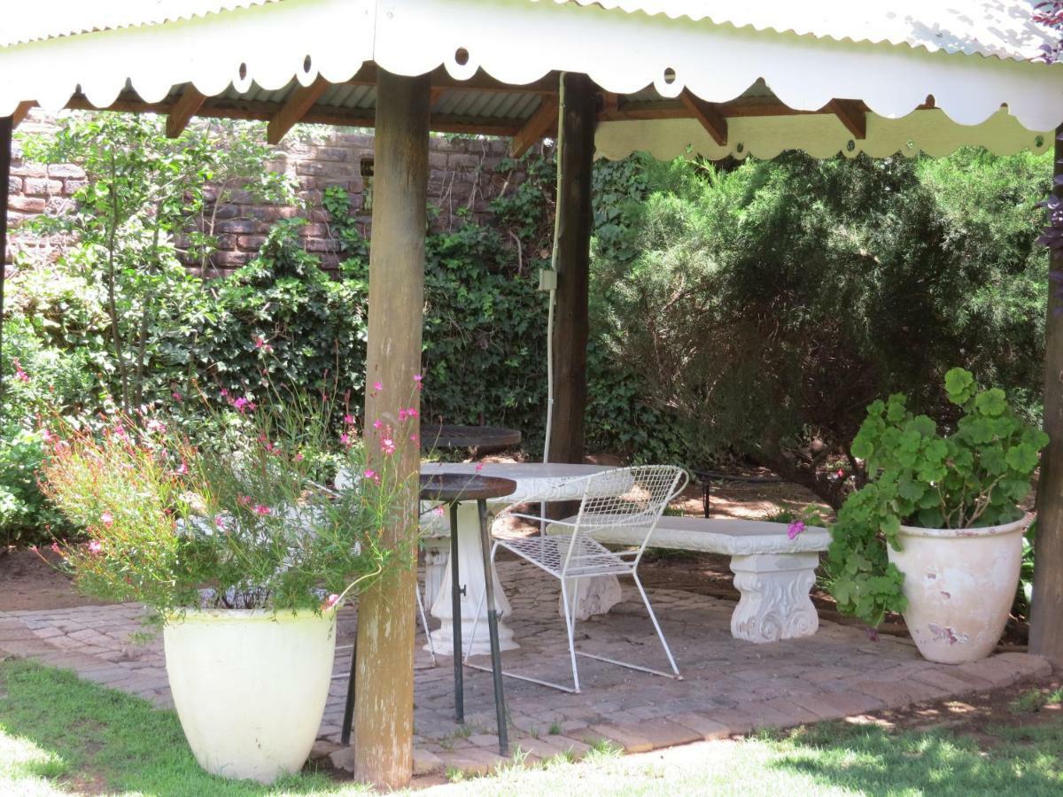 Spes Bona Guesthouse Colesberg Exteriör bild